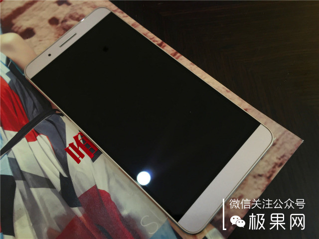 光荣7i手机深度体验,光荣7i全面屏