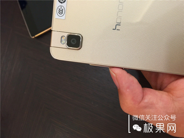 光荣7i手机深度体验,光荣7i全面屏