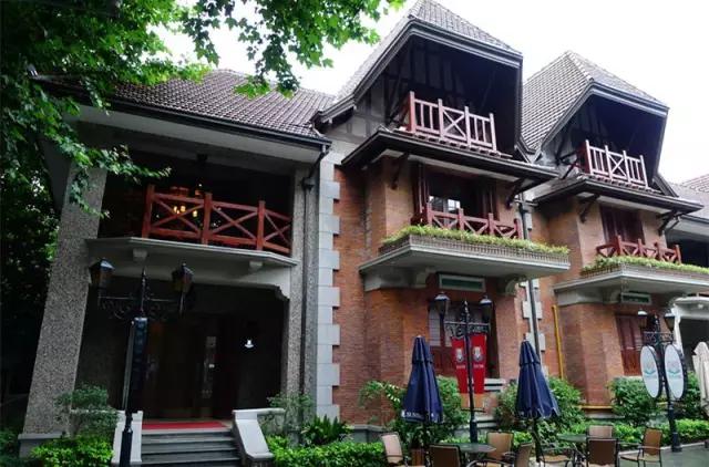 上海地铁10号线各站点有哪些景点,上海地铁沿线风景点