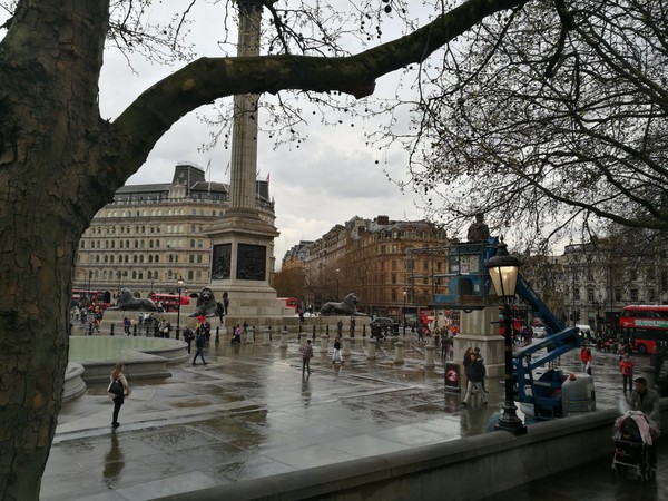 华为p系列对比苹果手机,华为p40pro和苹果xs哪个好