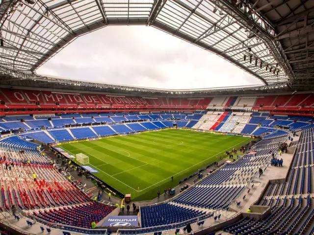 了解高尔夫每一根球杆的知识,了解高尔夫球的知识