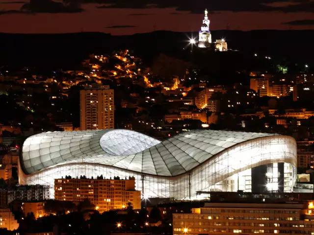 了解高尔夫每一根球杆的知识,了解高尔夫球的知识