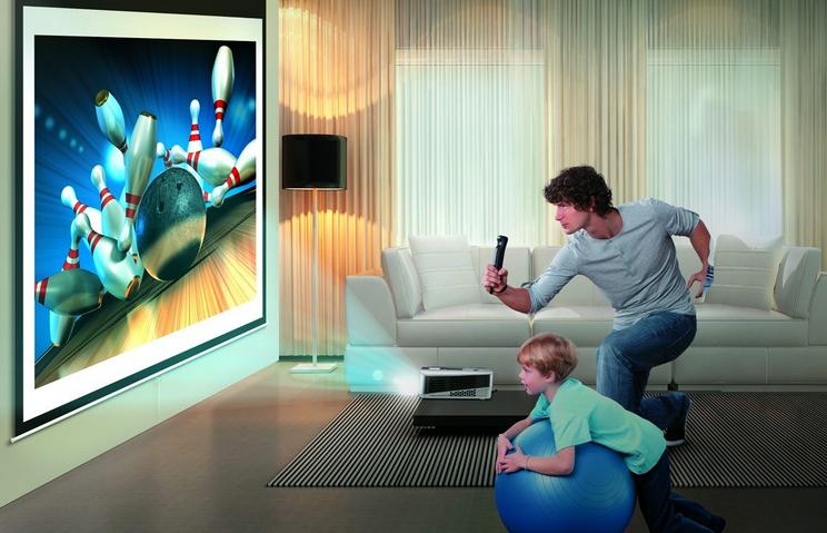 超1000流明革命，LED智能微投开始PK灯泡投影