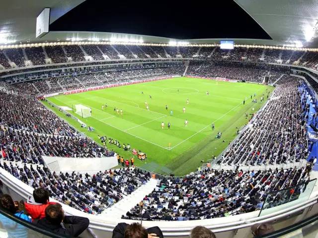 了解高尔夫每一根球杆的知识,了解高尔夫球的知识