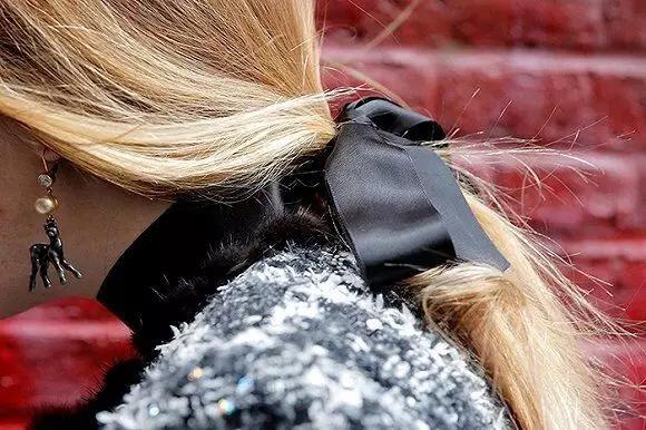 gucci包上的双蝴蝶结怎么系,gucci蝴蝶结系法图解