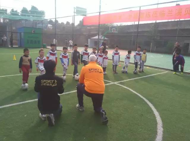 动吧统一战线，小岛上的大梦想！