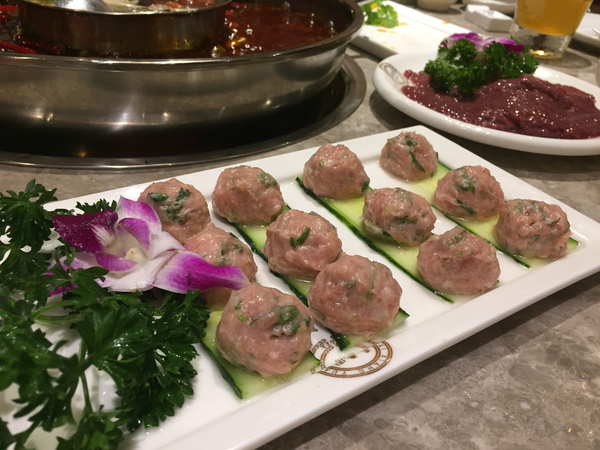 重庆观音桥附近好吃的火锅,重庆火锅菜品大全100种