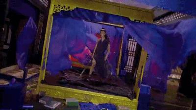 太子妃红的原因就是——相逢一炮泯恩仇