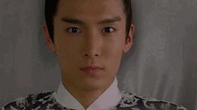 太子妃红的原因就是——相逢一炮泯恩仇