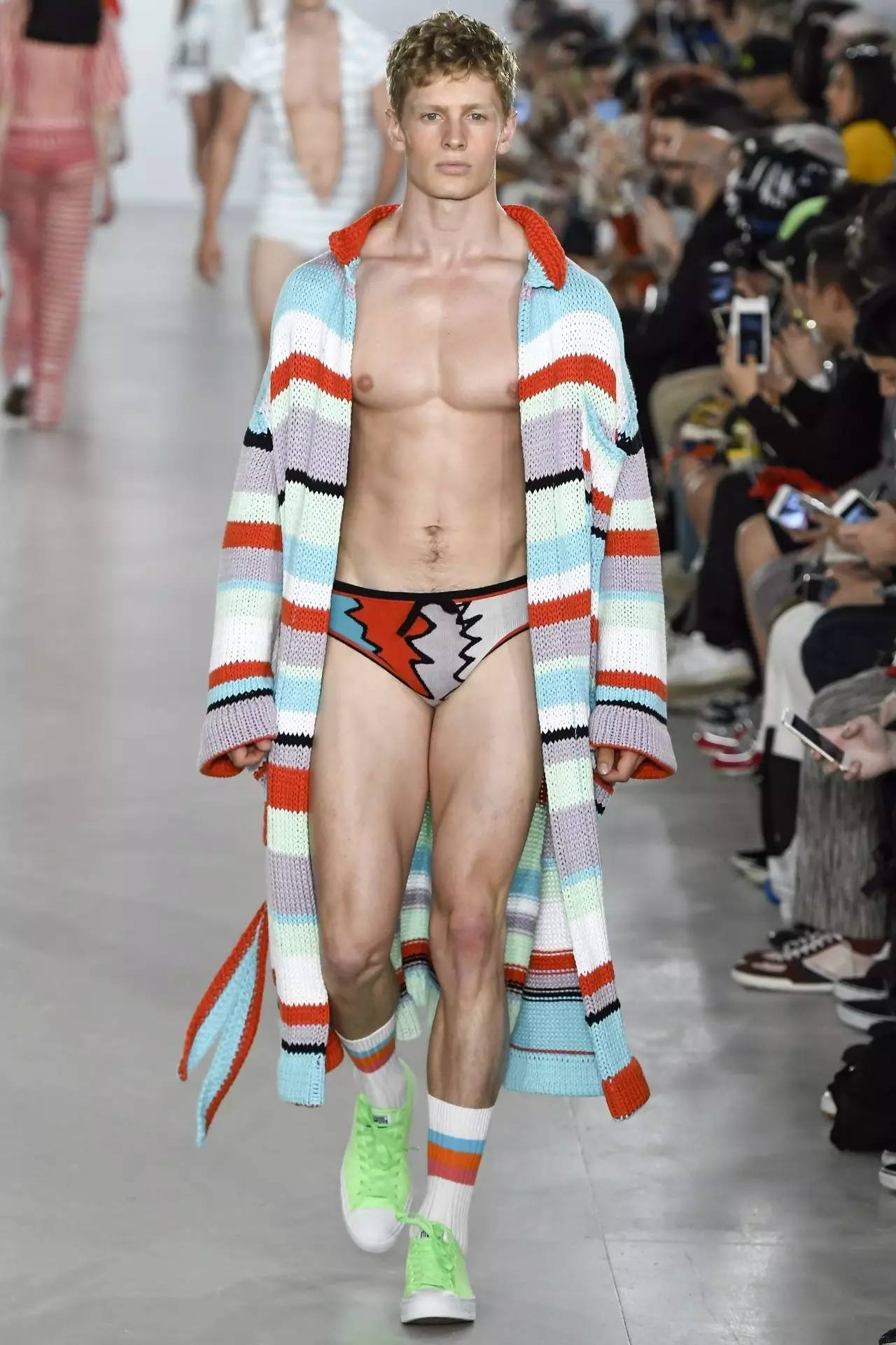 编辑说|这个伦敦男装周跟胖子无缘