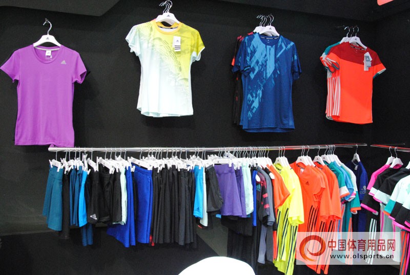 YONEX、阿迪达斯、斯伯丁三大品牌携球类新品重磅亮相