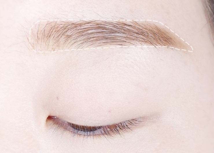 眼睛小怎么画眼妆单眼皮,单眼皮肿眼泡怎样画眼妆