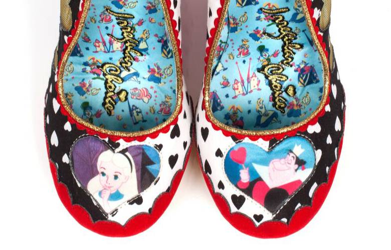 鞋履上的梦游仙境