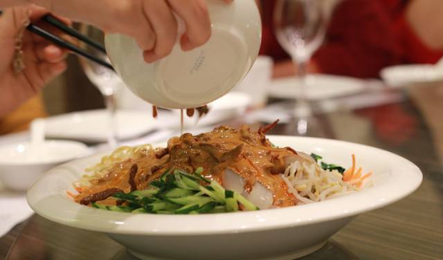 地铁二号线周围美食哈尔滨,地铁哈尔滨1号线最新线路图