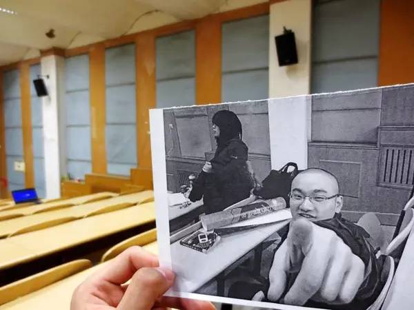 又是一年毕业季时光荏苒,又是一年毕业季满怀青春气息