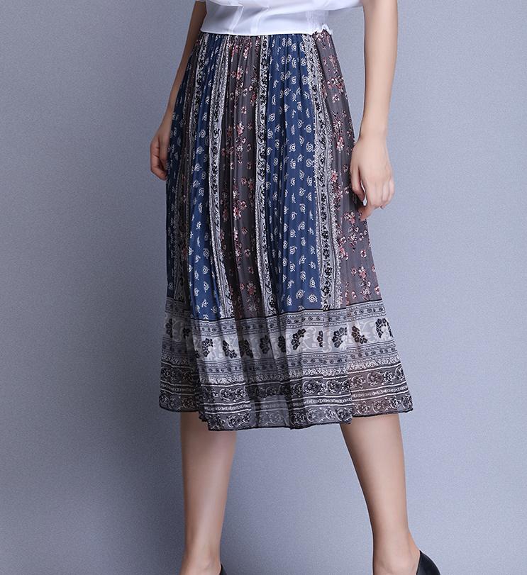 衣橱百搭经典款有哪些,衣橱必备碎花裙