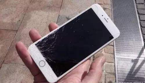 iPhone6s换屏后想要回坏屏？维修费6315元！