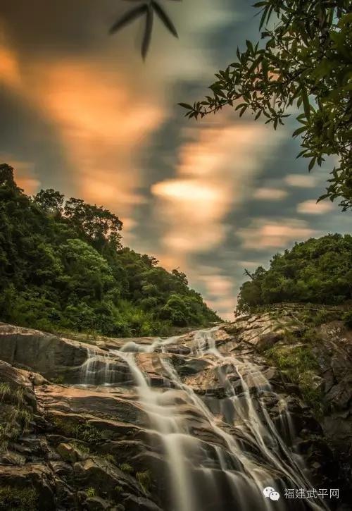 福建省梁野山,福建梁野山