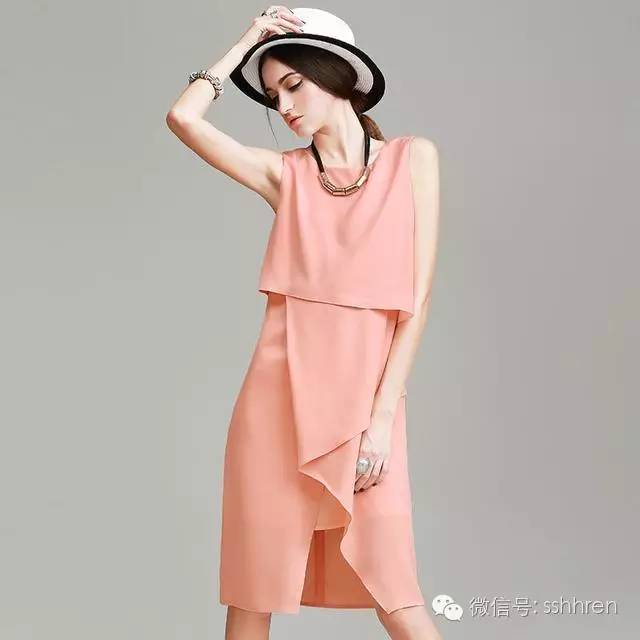 浪漫的盛夏，妹子们就该使出清爽迷人的“杀手锏”