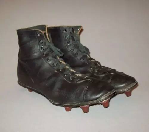 足球鞋知识科普之如何挑选足球鞋,综合性比较强的足球鞋推荐