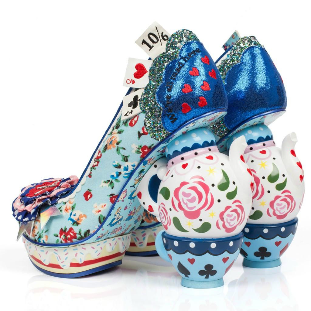 鞋履上的梦游仙境