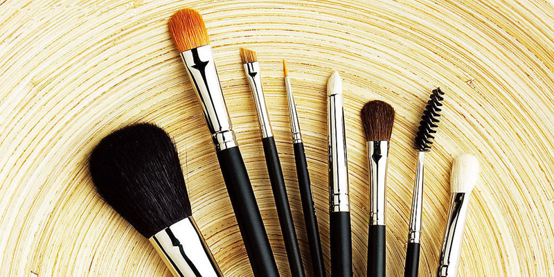 化妆刷都是怎么用的,化妆刷这么多每一个的用途是什么