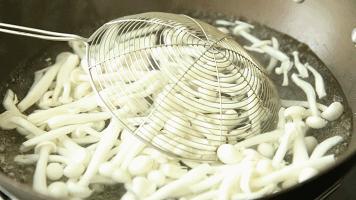 连云港特点辣卤海鲜,最好吃的海鲜辣卤