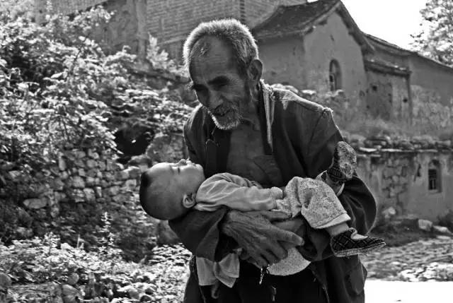 父亲节酒干倘卖无舞蹈完整版,父亲节酒干倘卖无童声版主歌部分