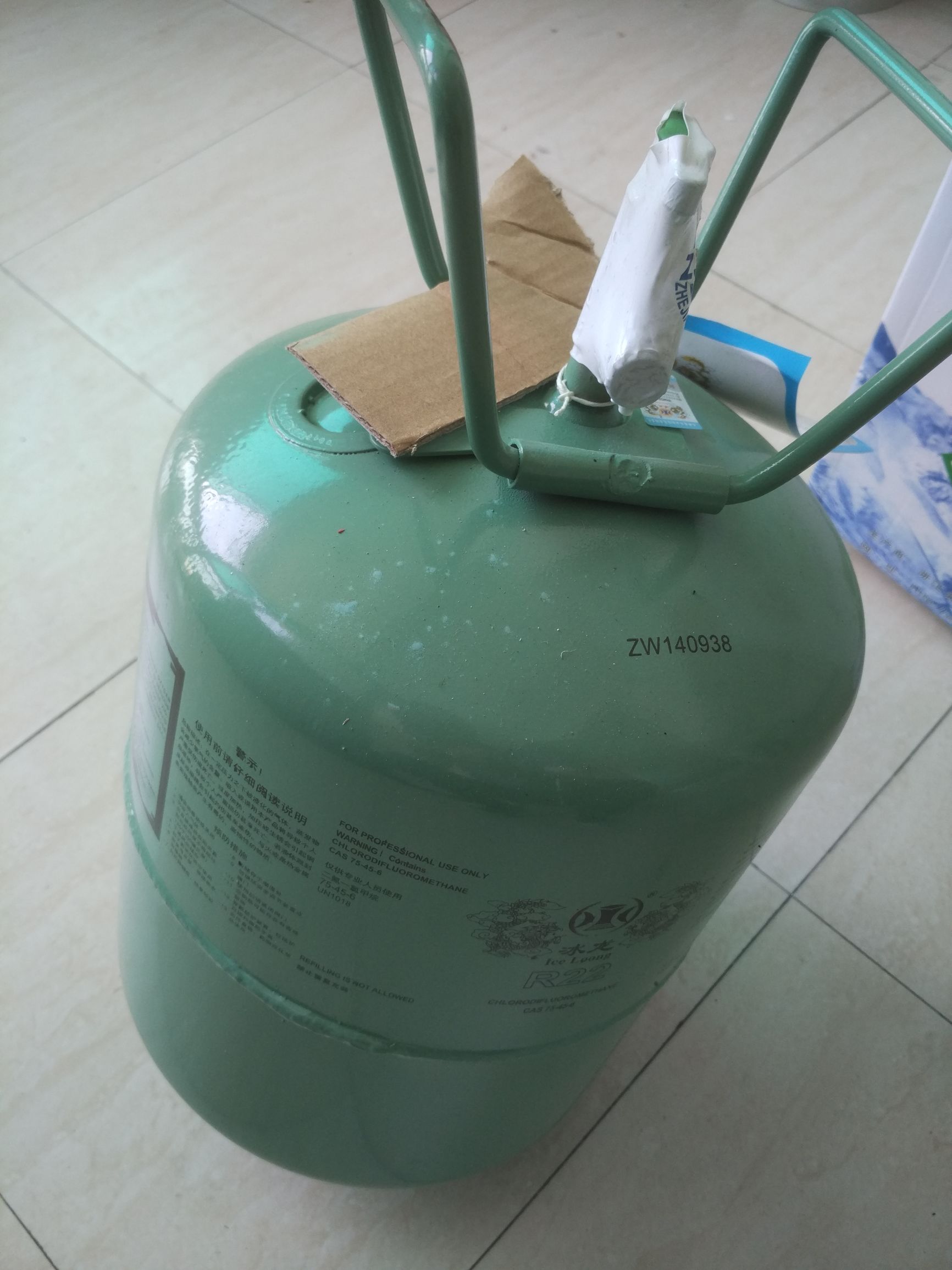 空调换电容的正确方法,给柜机空调加氟的操作流程