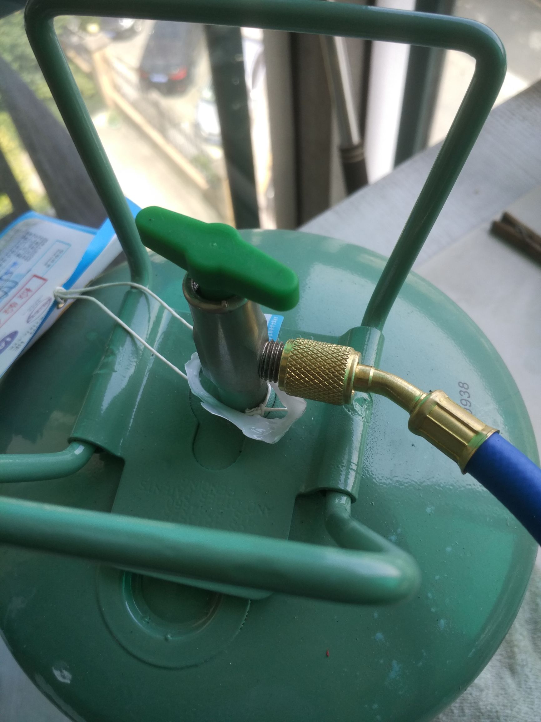 空调换电容的正确方法,给柜机空调加氟的操作流程