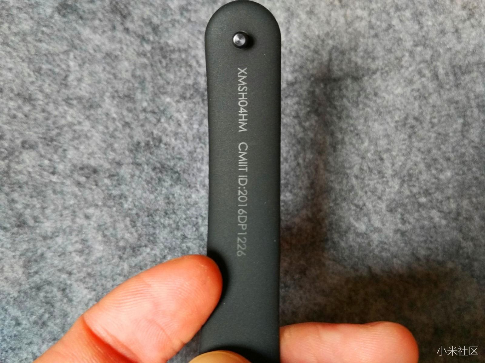 小米手环2现在值不值得买,小米手环2现在值不值得购买