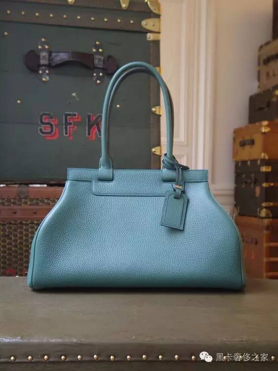 moynat深圳南山专柜,lv差不多的奢侈品包