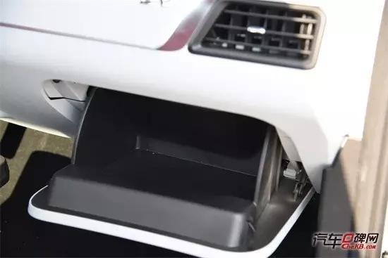 众泰e200车机,众泰新款e200官图