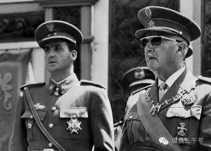 希特勒帮他上台，他却拒绝参战，独掌政权36年