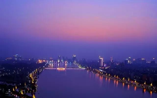 南宁如果没有五象新区会怎样,南宁如果没有外地人了经济怎么办