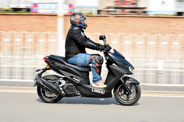 造型时尚操控灵活，林海Power175T试驾！