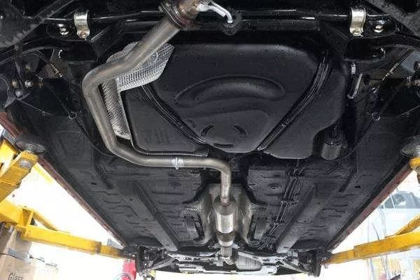 到底有没有必要做底盘装甲,底盘装甲和后期保养有区别吗