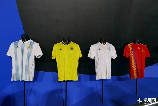 vivofifa世界杯专属手机,vivox21fifa世界杯非凡版2018