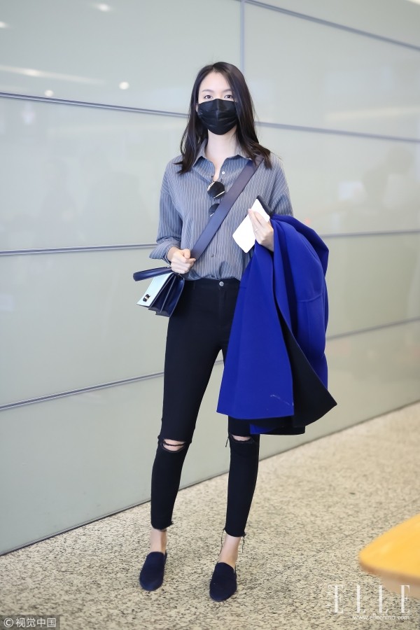 衬衫牛仔裤搭配高跟鞋,钟楚曦和张雪迎谁漂亮