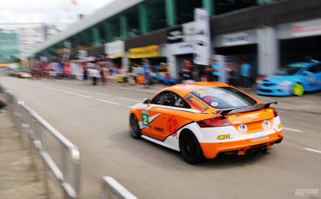 周末别宅啦快来看泛珠赛车节第一天的精彩花絮