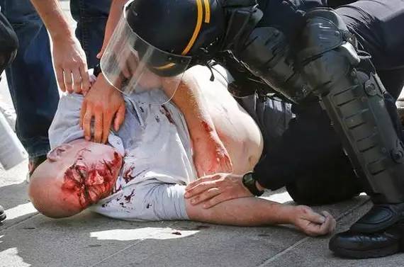 俄罗斯和英国足球,时事政治俄罗斯