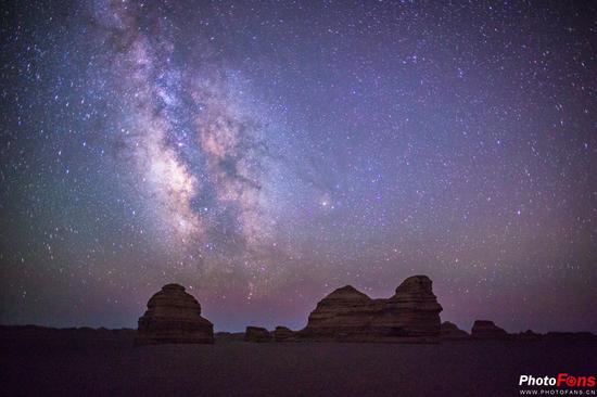 如何拍出璀璨绚丽的星空,流光快门怎么拍摄绚烂星空