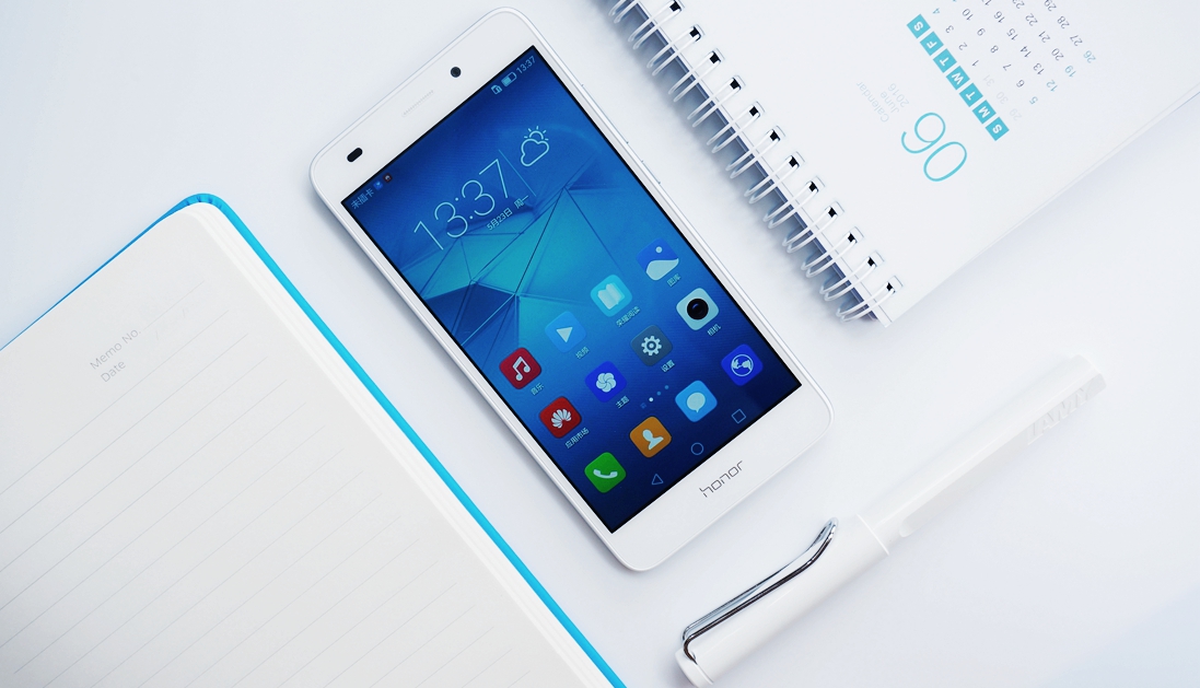 光荣畅玩5c和光荣5c,新机快评光荣畅玩5c快速上手