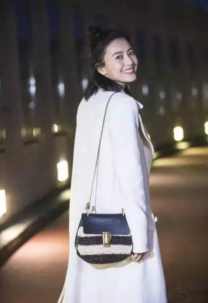 好看的丸子头和低丸子头,丸子头半丸子头适合脸型