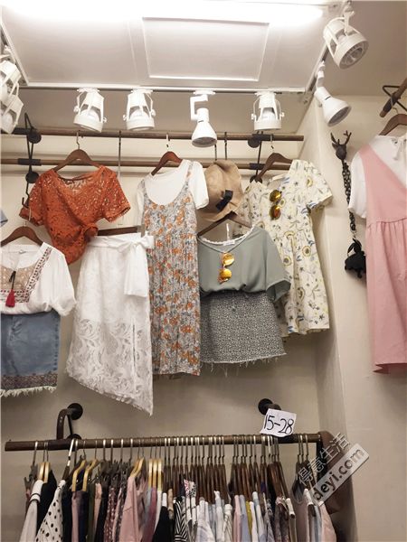 揭秘淘宝店铺和企业店铺,揭秘淘宝衣服进货渠道