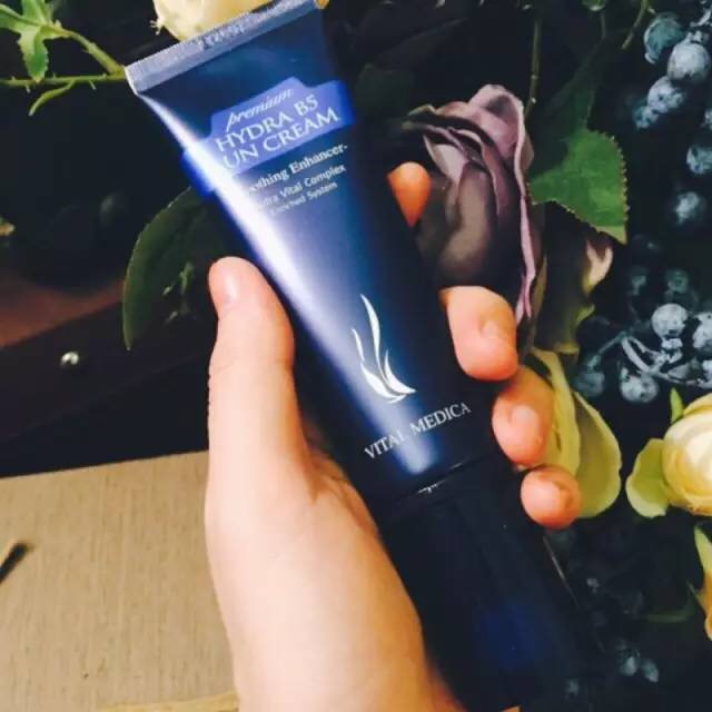 ahc玻尿酸b5是什么样的,ahcb5玻尿酸水辣眼睛是因为什么