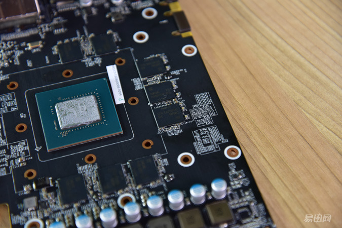 影驰1070轻松干掉了上一代旗舰！