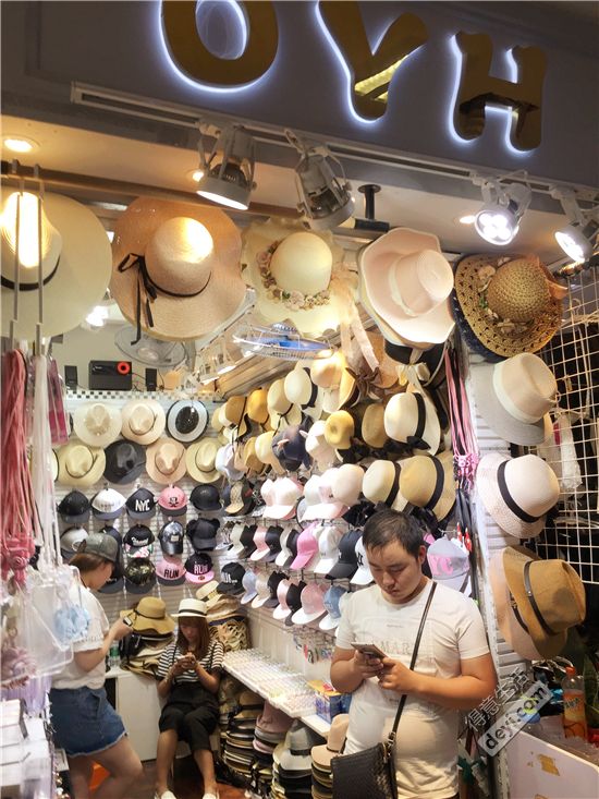 揭秘淘宝店铺和企业店铺,揭秘淘宝衣服进货渠道