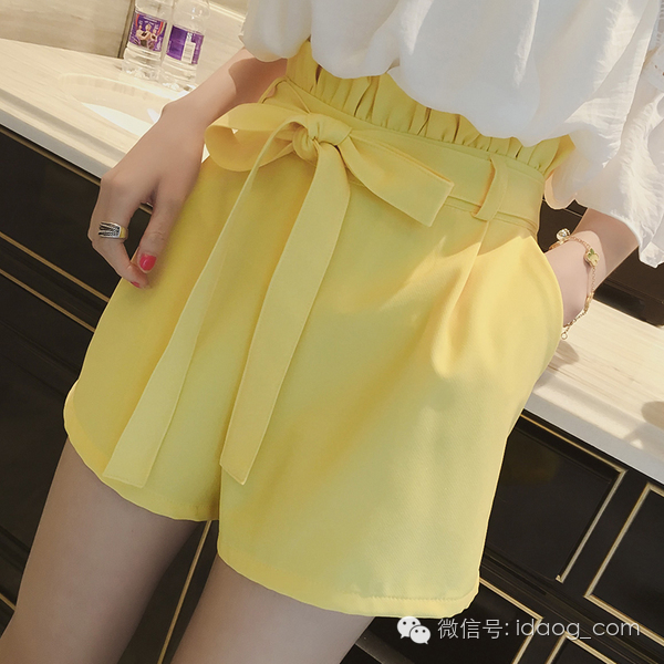 这么美丽的衣服你还在犹豫什么？