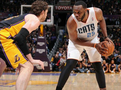 台湾最强高中生组队去野球场,nba青少年打球